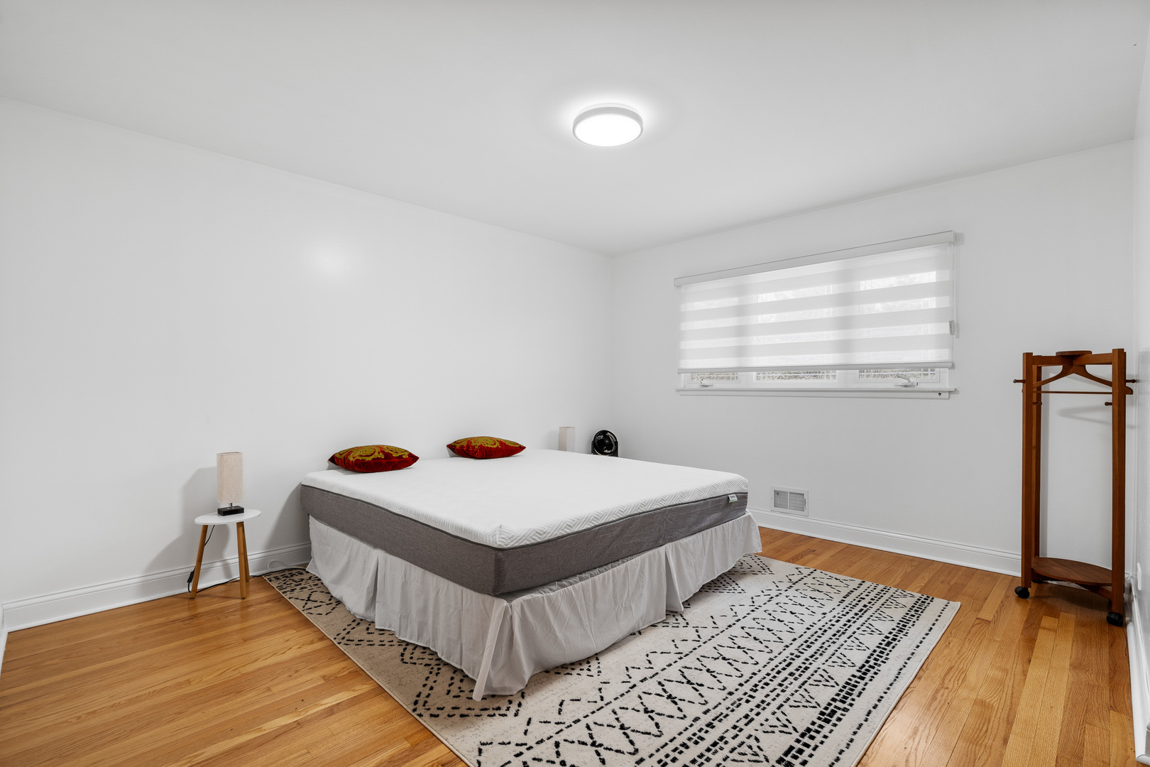 9307 Lavergne Avenue