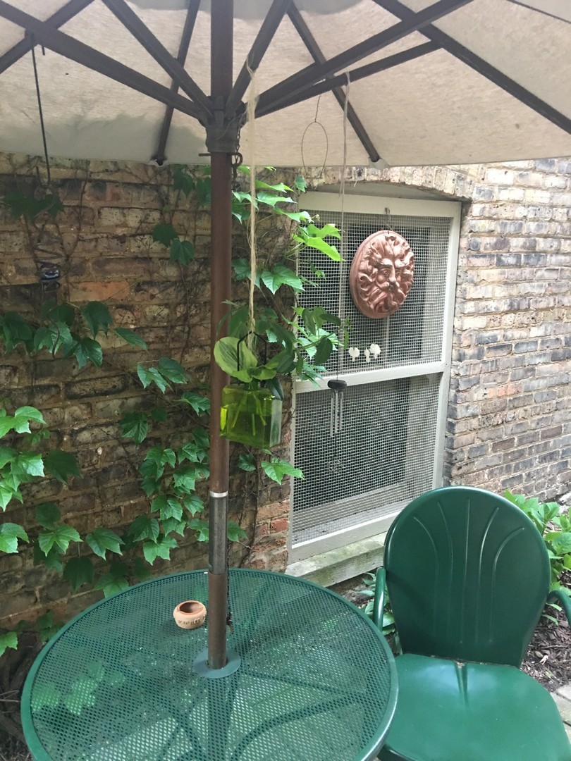 218 N Oak Park Avenue Unit: 1Y