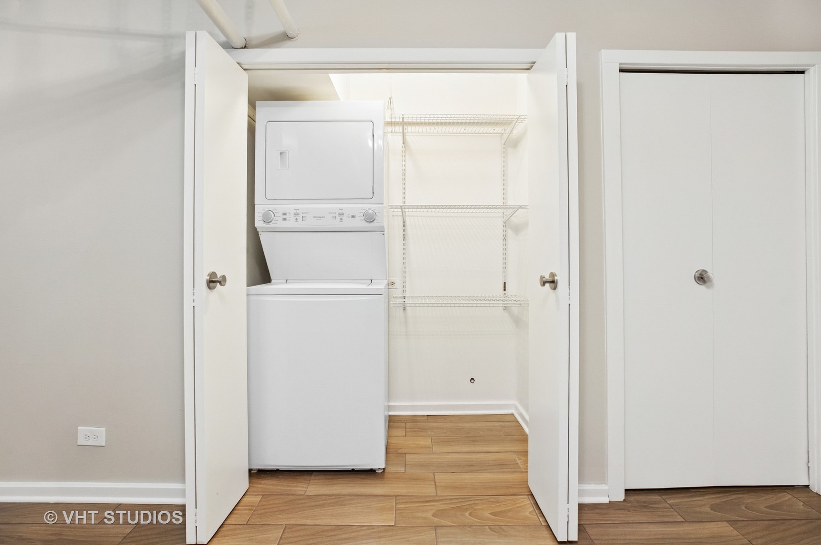 550 W Brompton Avenue Unit: 1S