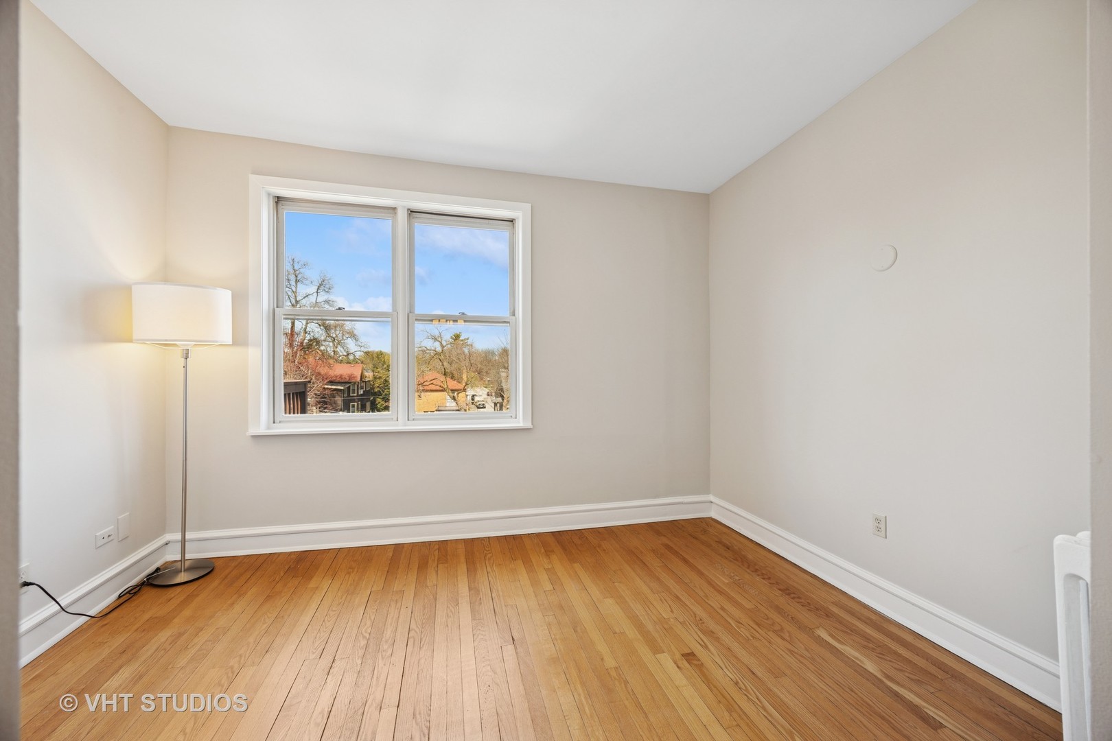 7348 Lake Street Unit: 3