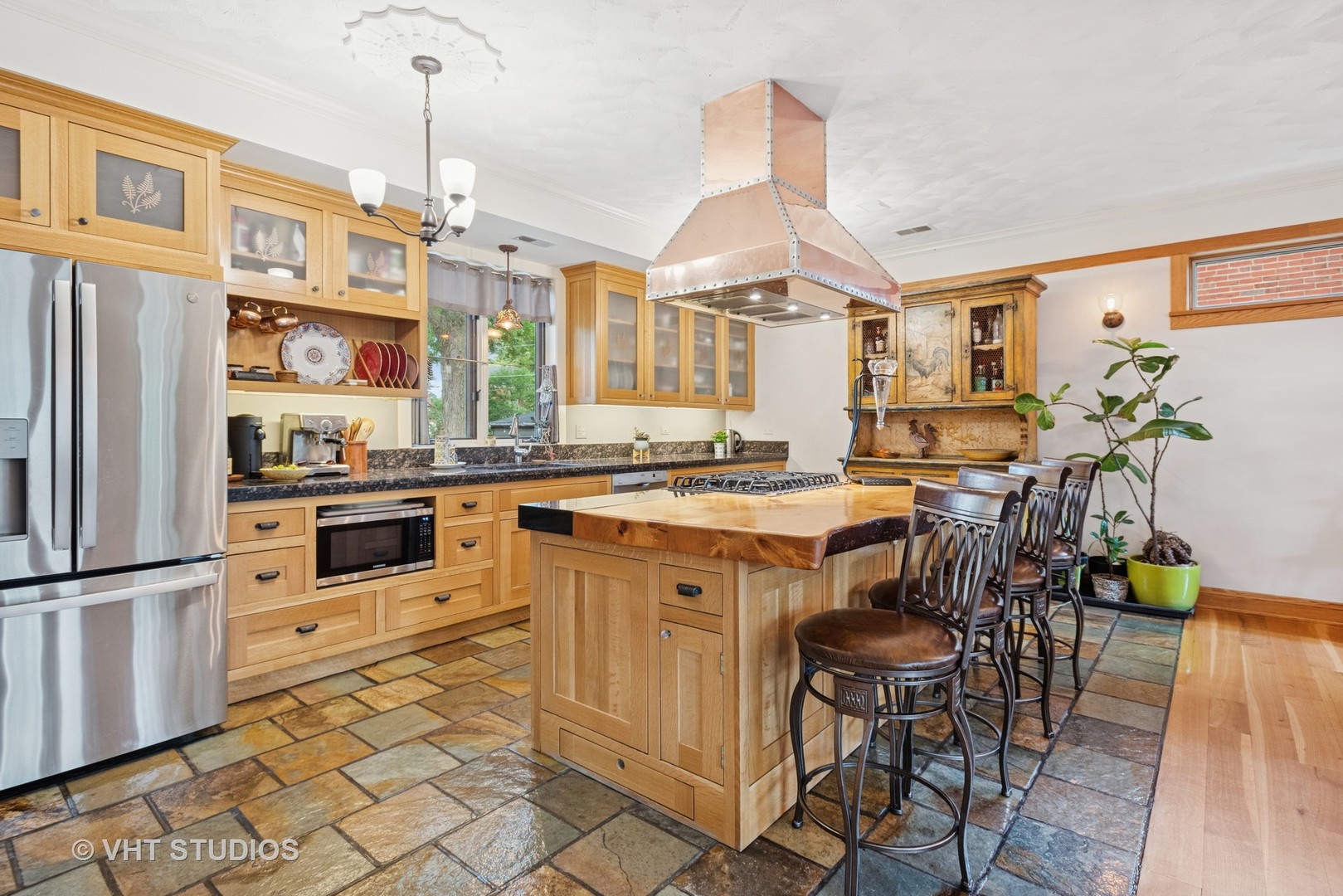 580 Selborne Road