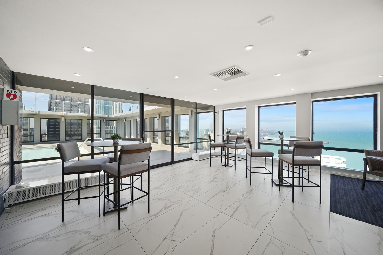 260 E CHESTNUT Street Unit: 3001