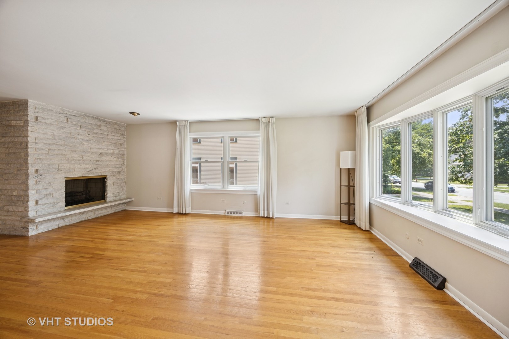125 Barrypoint Road