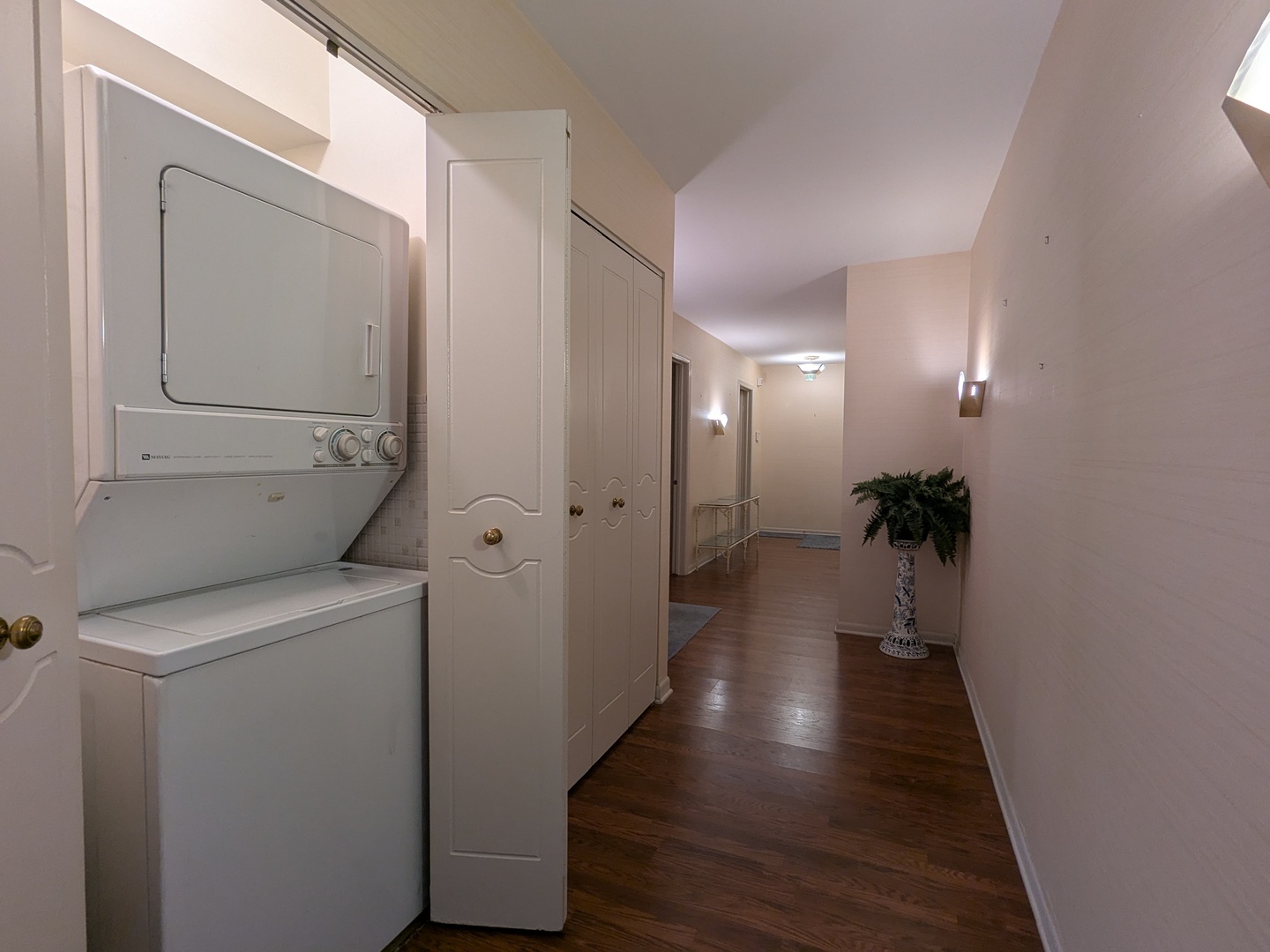 410 Ashland Avenue Unit: 1A