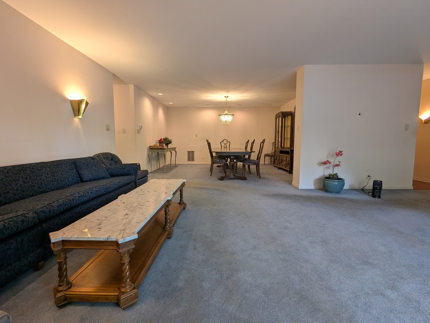 410 Ashland Avenue Unit: 1A