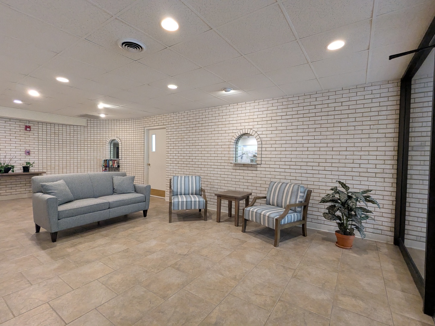 410 Ashland Avenue Unit: 1A