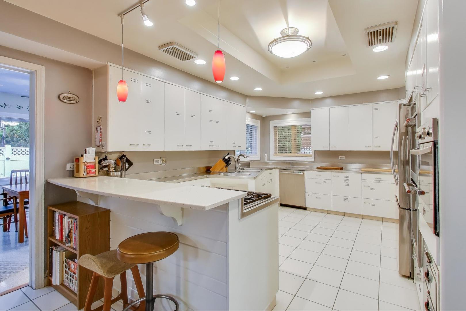1845 N 78th Court