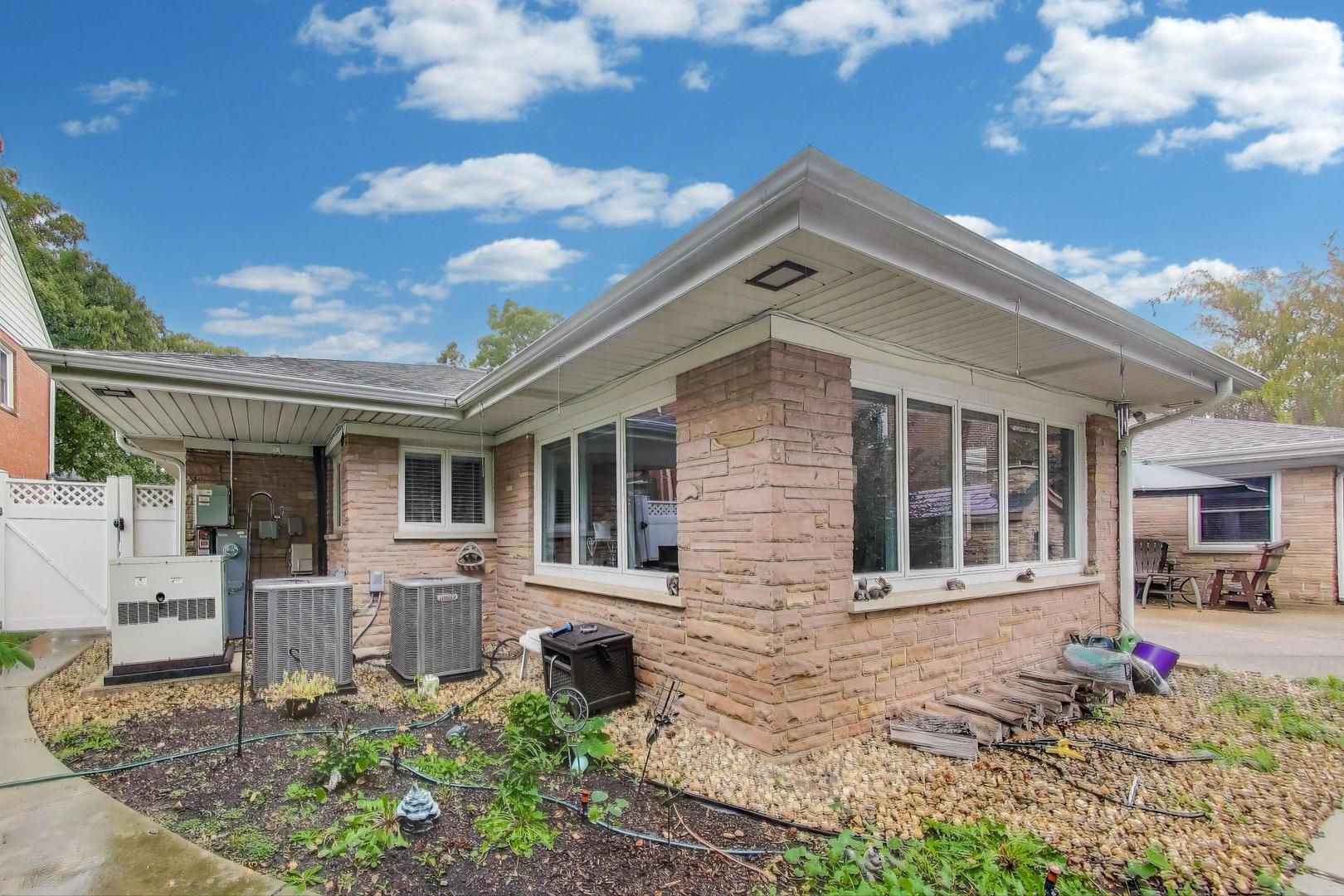 1845 N 78th Court
