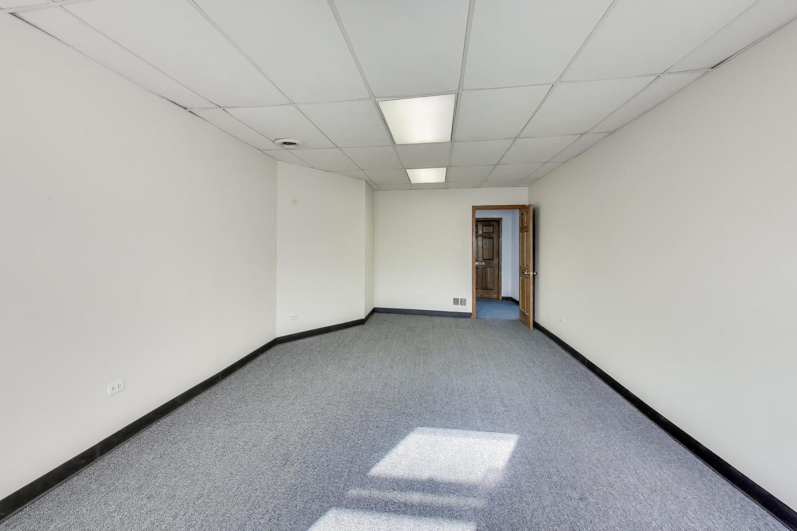 7401 Madison Street Unit: 4