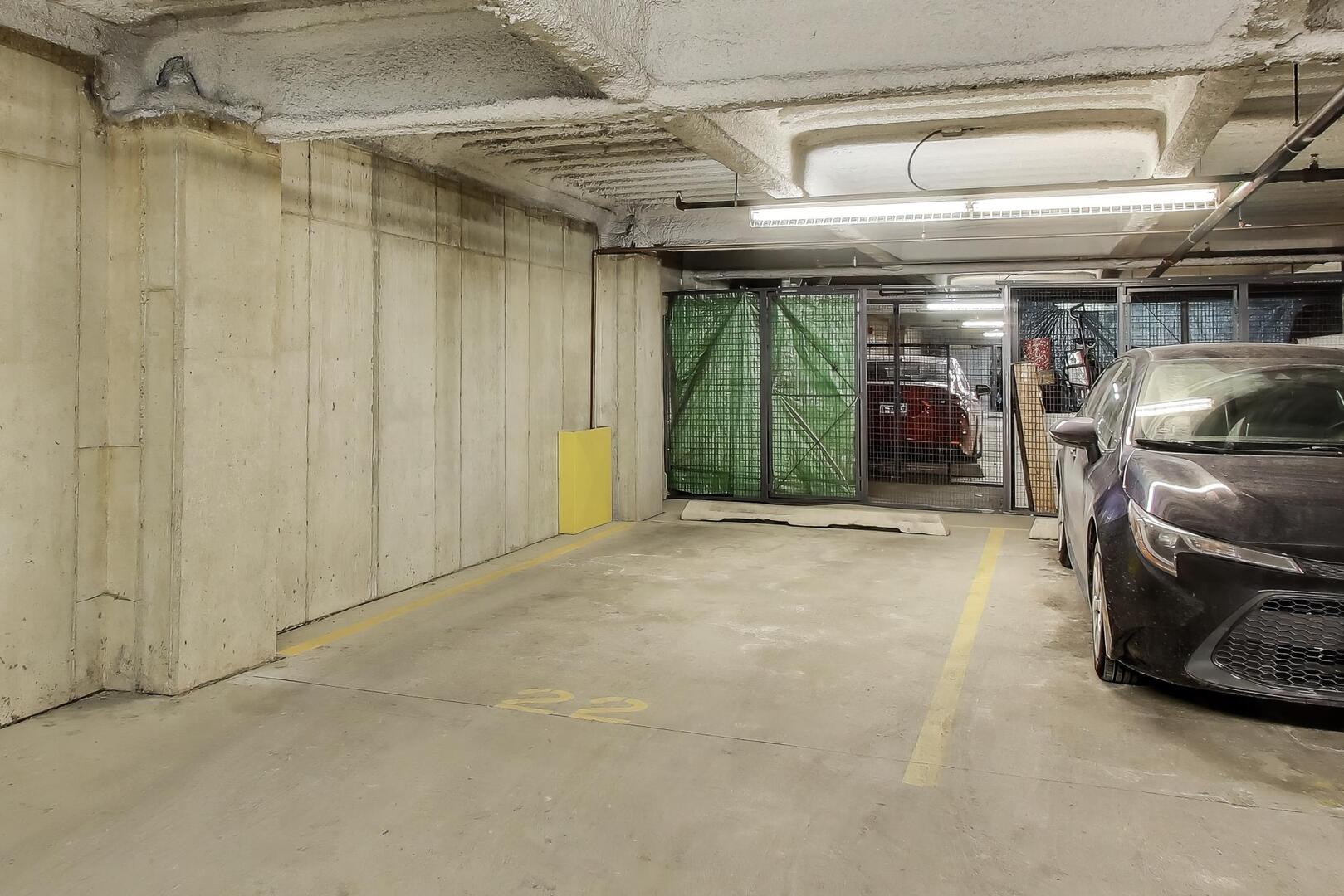 1650 Riverwoods Drive Unit: 706