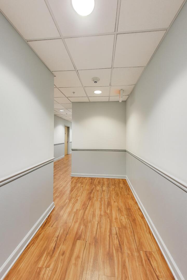 1650 Riverwoods Drive Unit: 706