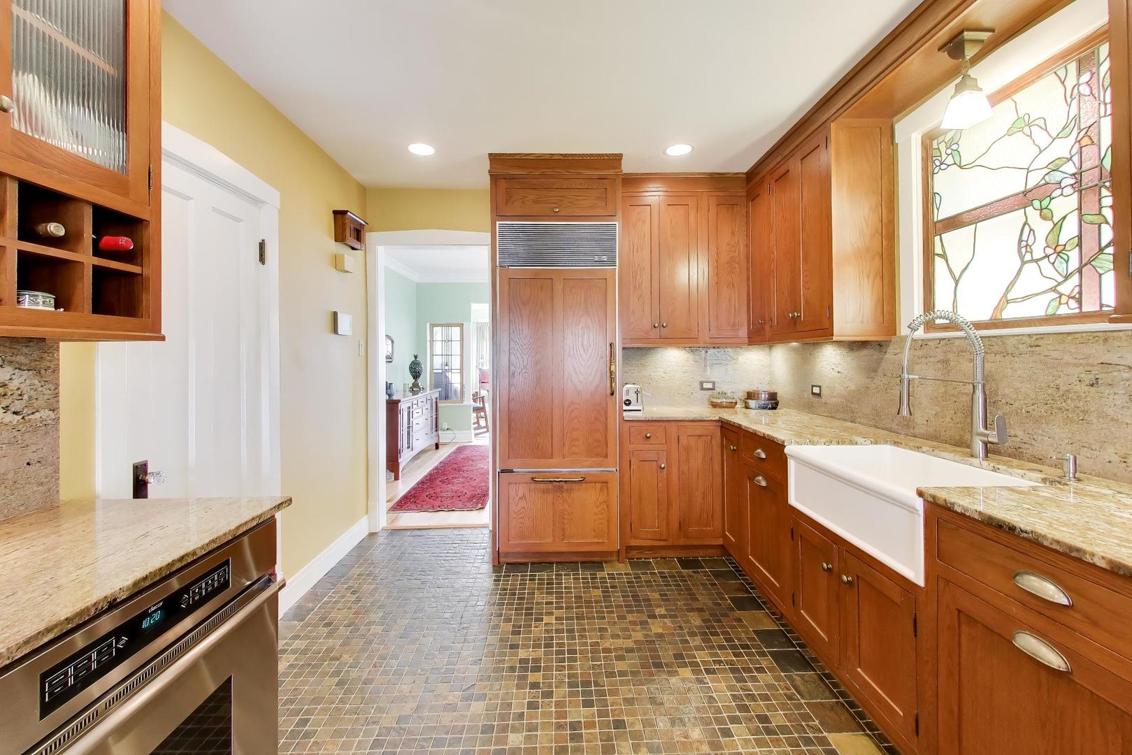 1812 N Nordica Avenue