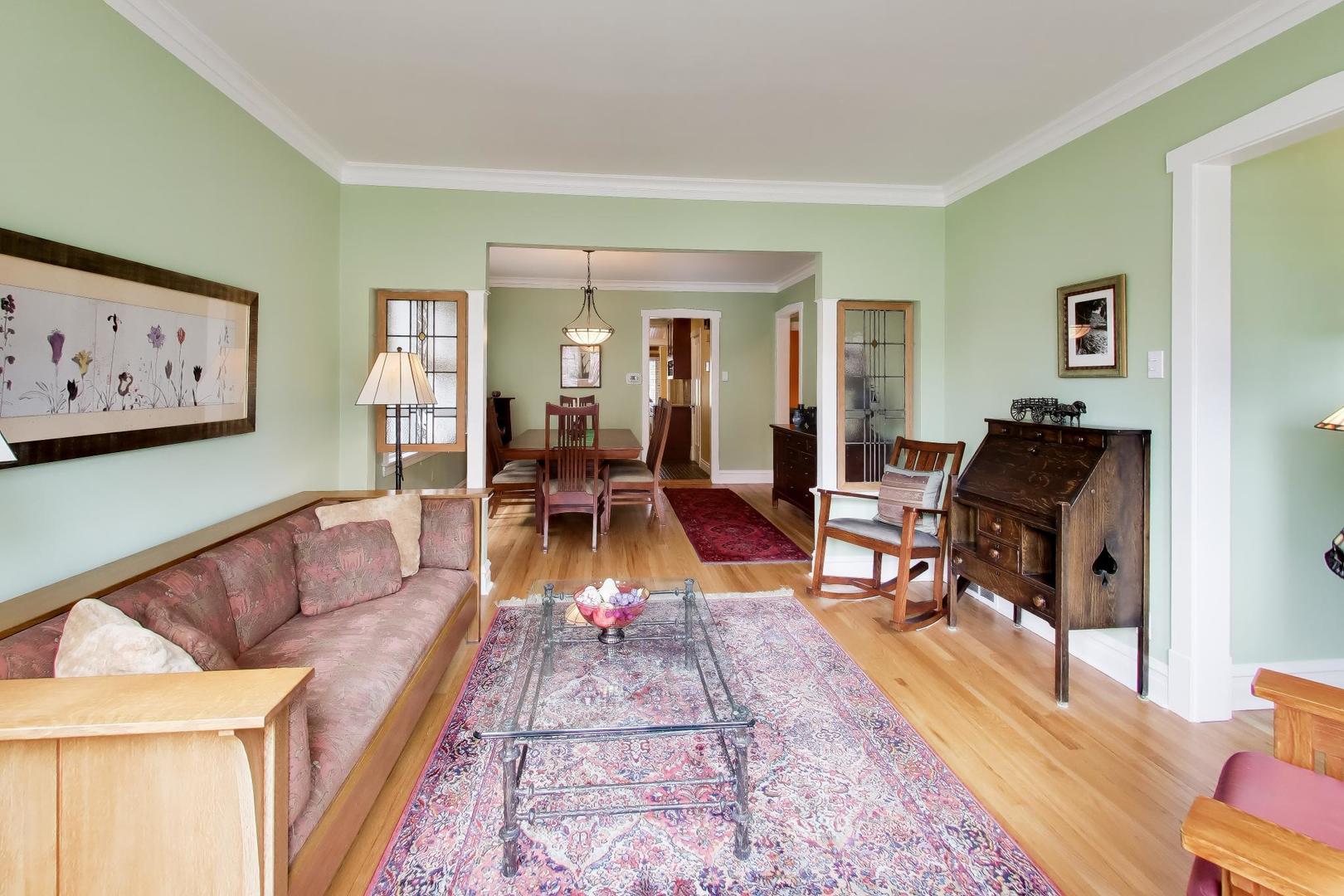 1812 N Nordica Avenue