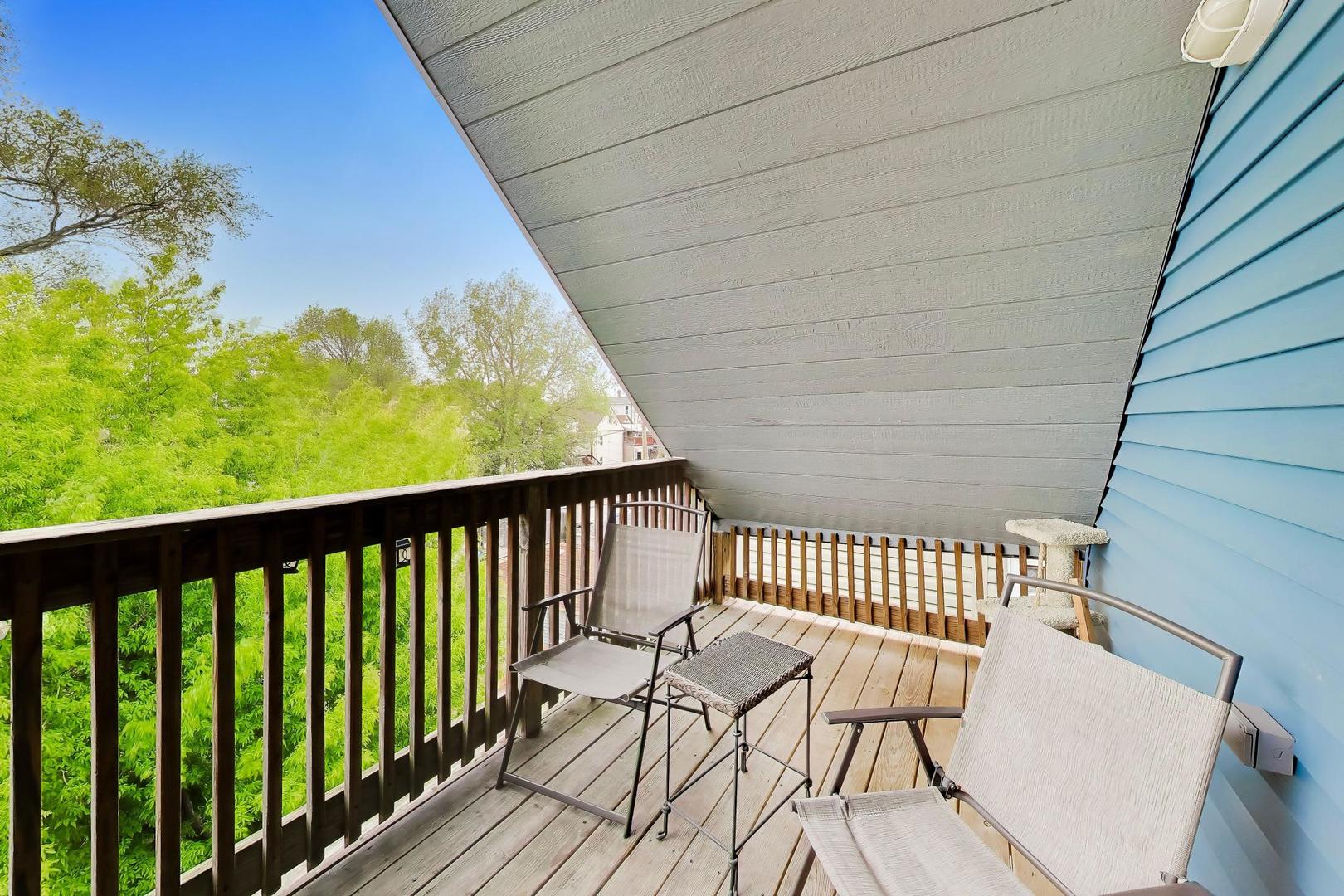 3526 W McLean Avenue
