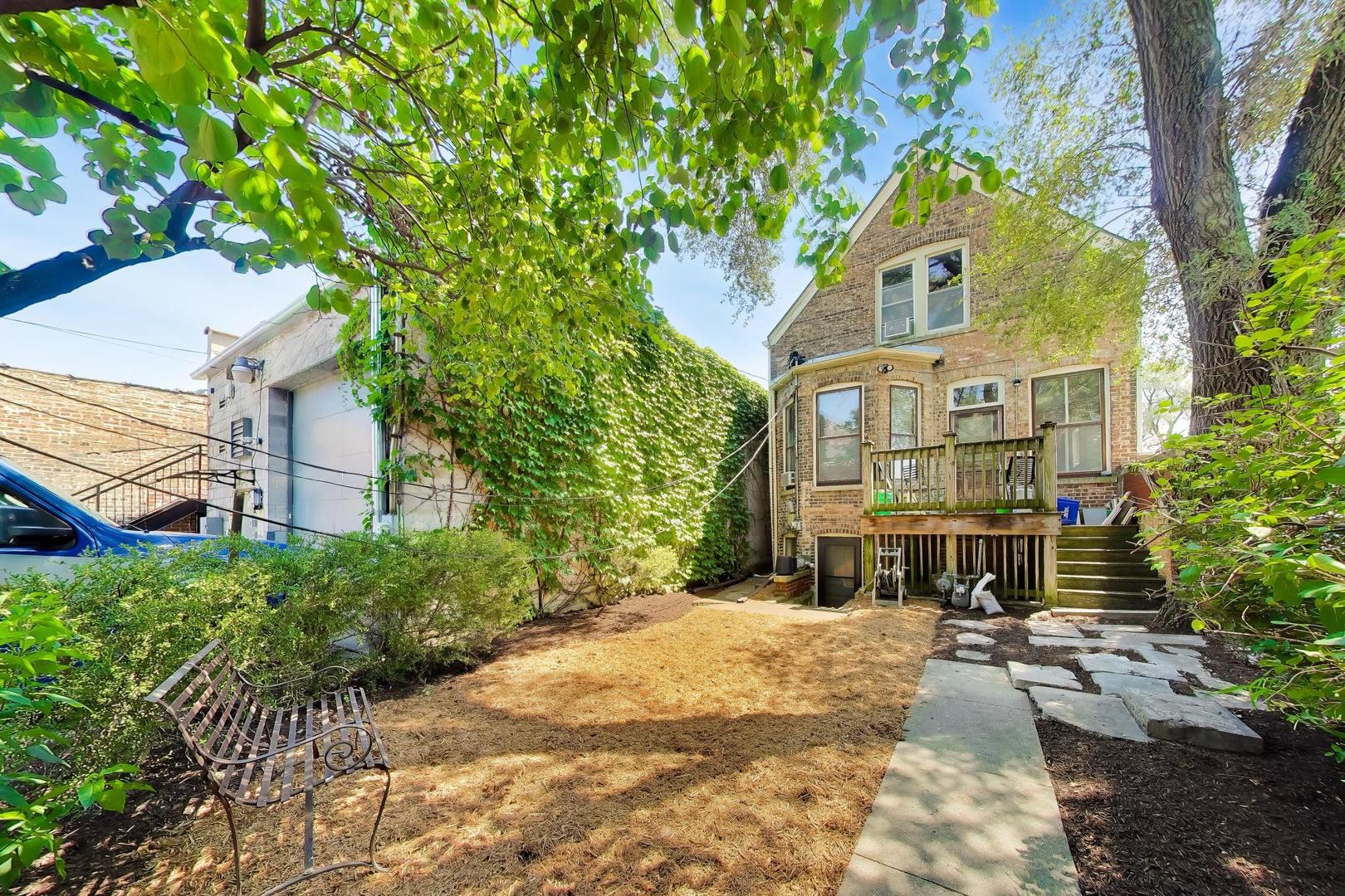 412 Madison Street