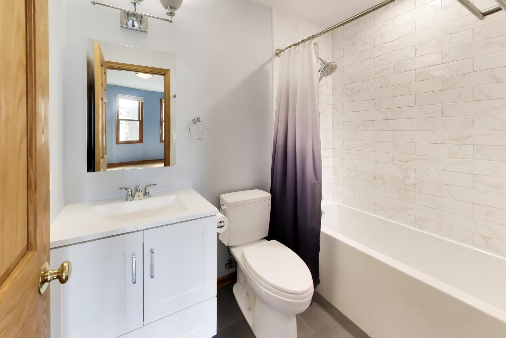 617 South Boulevard Unit: H