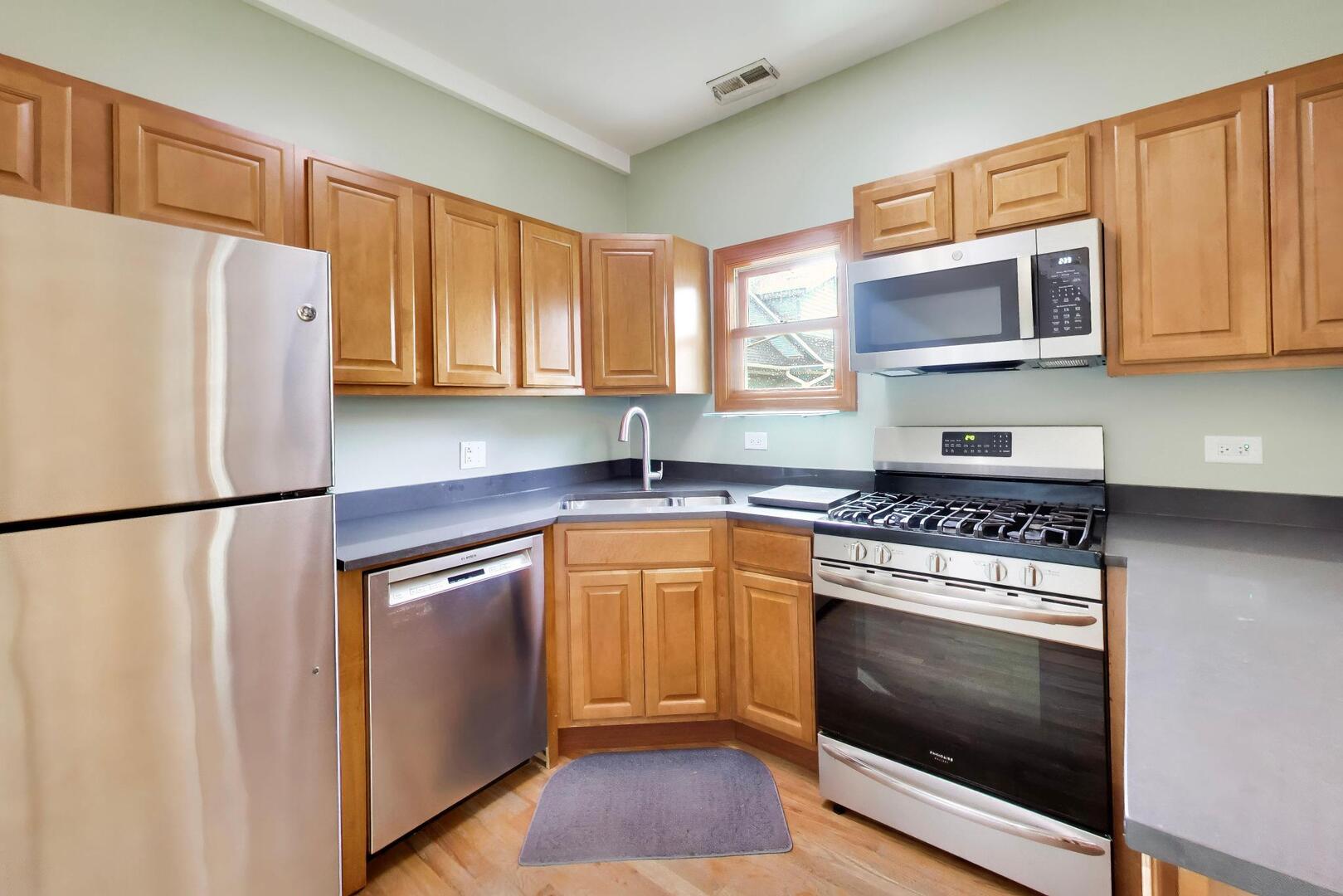 617 South Boulevard Unit: H