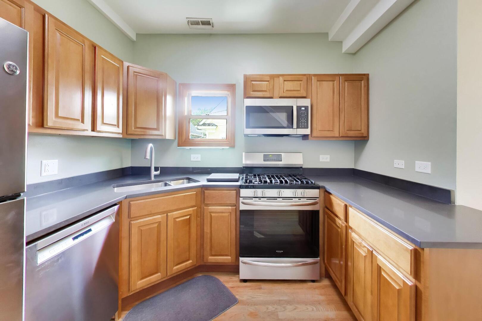 617 South Boulevard Unit: H