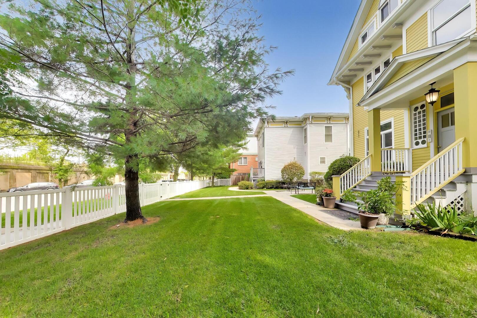 617 South Boulevard Unit: H