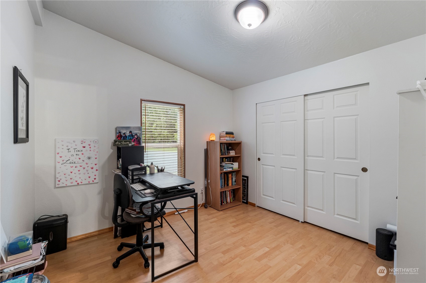 18711 220th Avenue E
