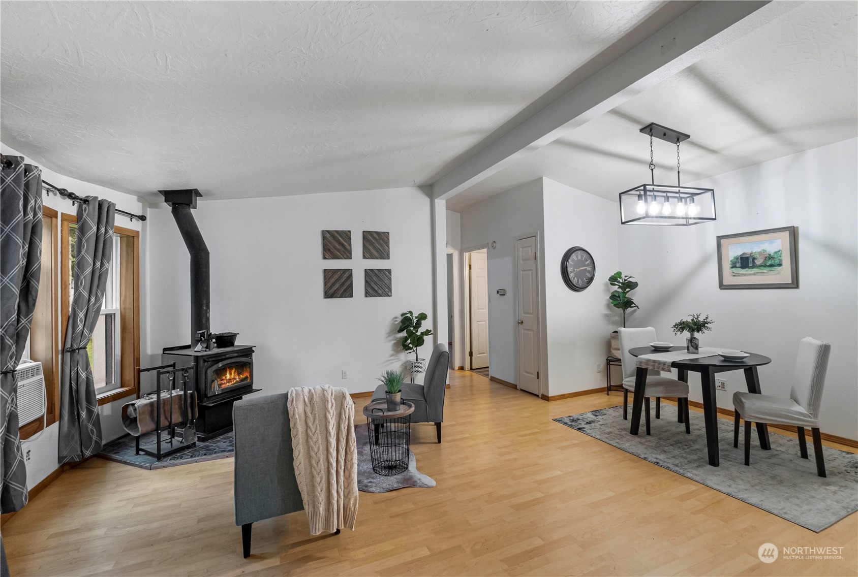 18711 220th Avenue E