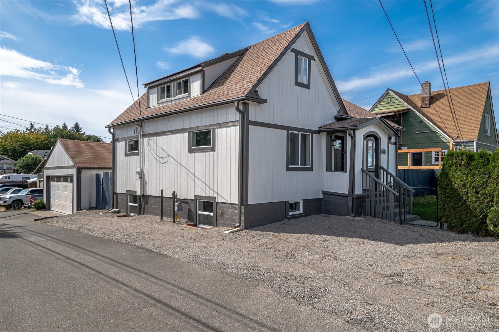 1006 S Cedar Street