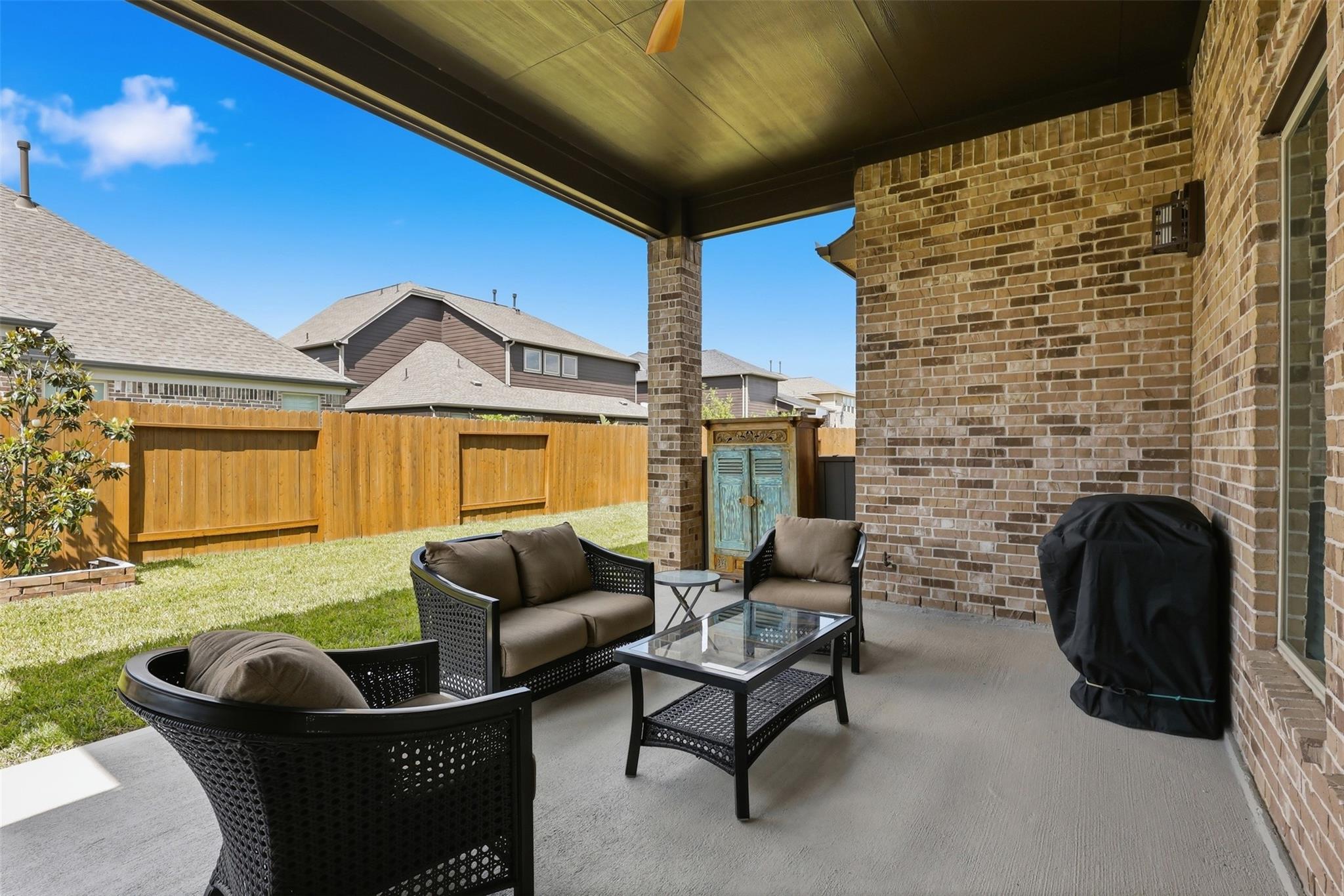 209 Bright Bluff Circle