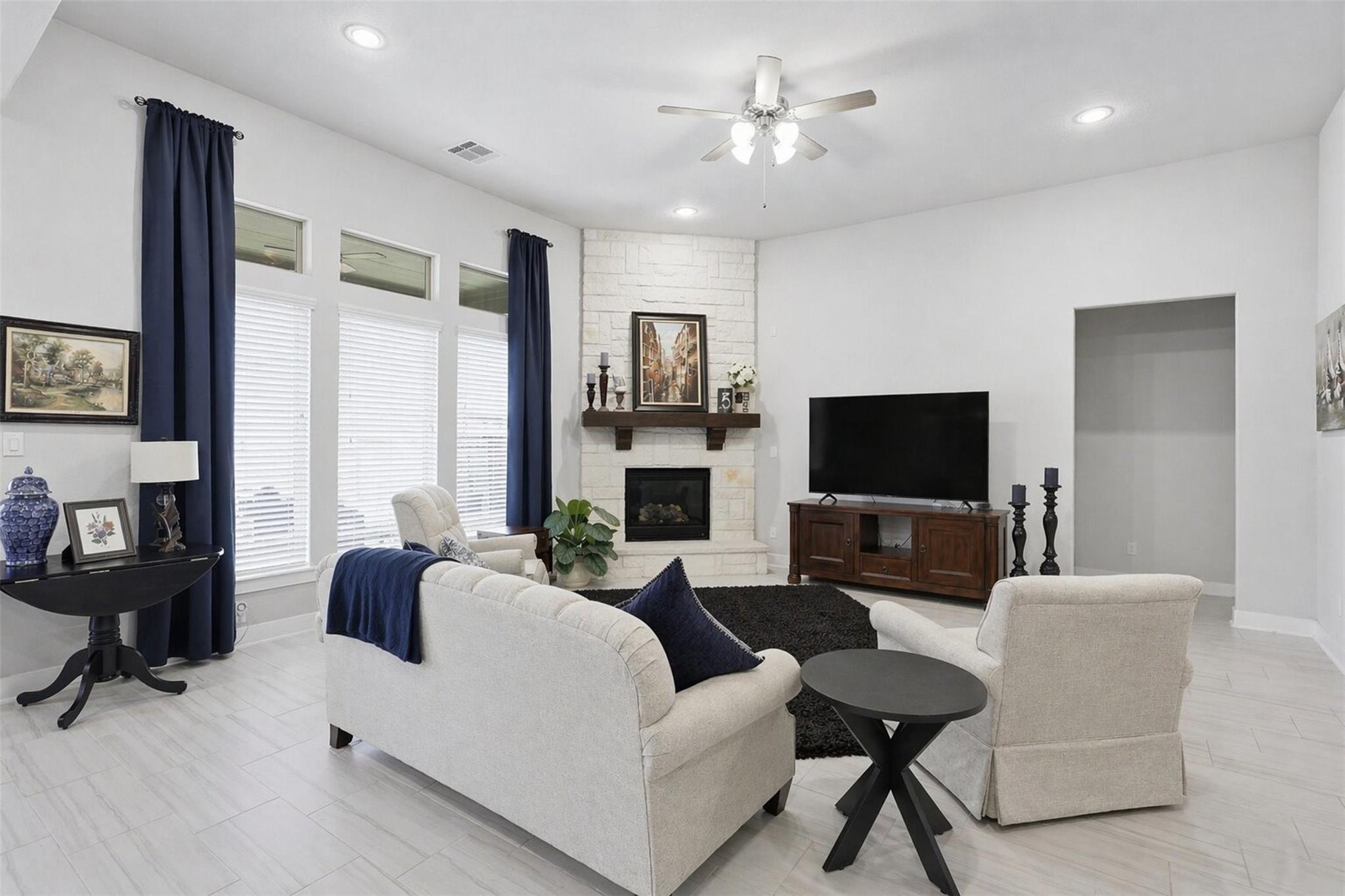 209 Bright Bluff Circle