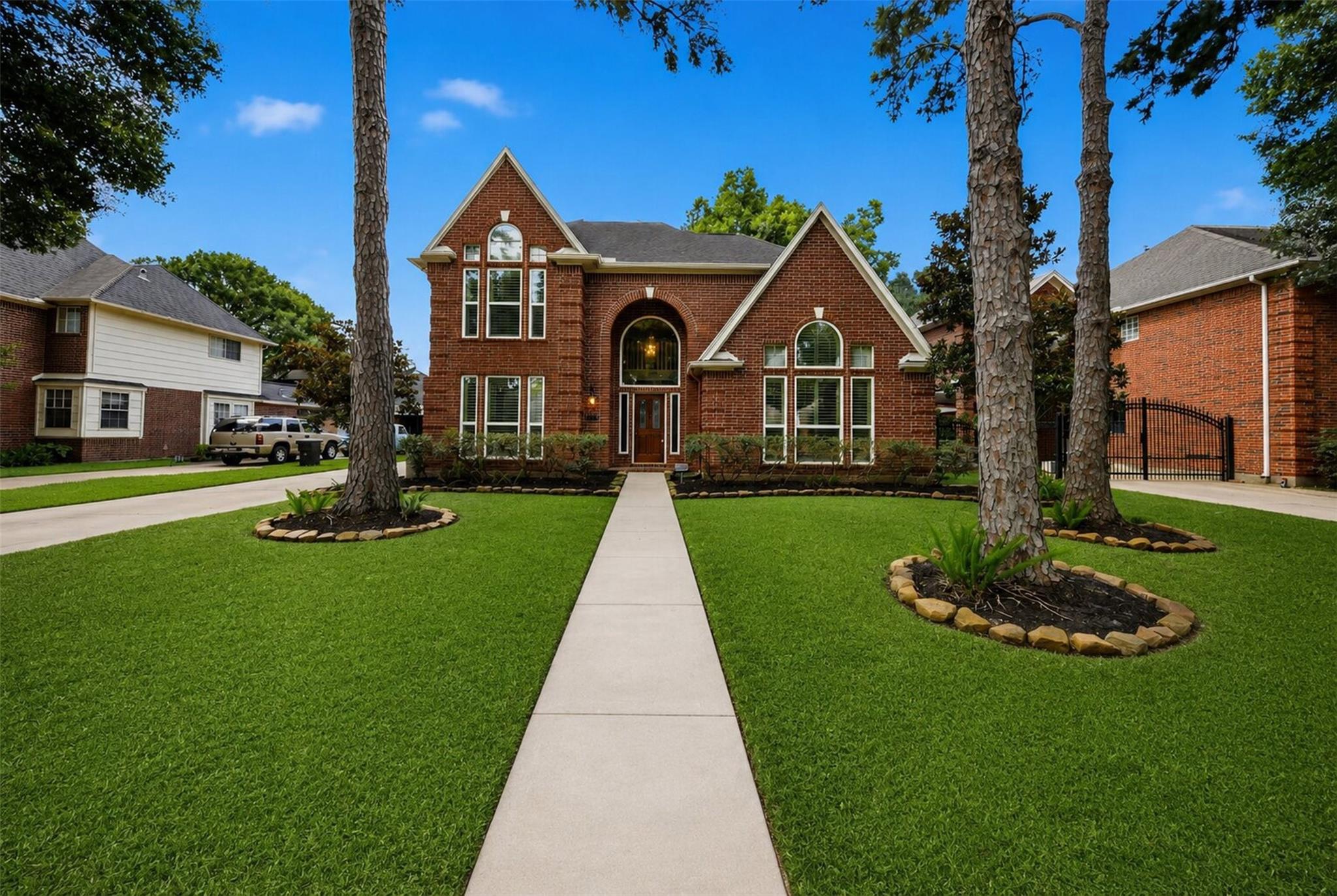 10411 Hondo Hill Road
