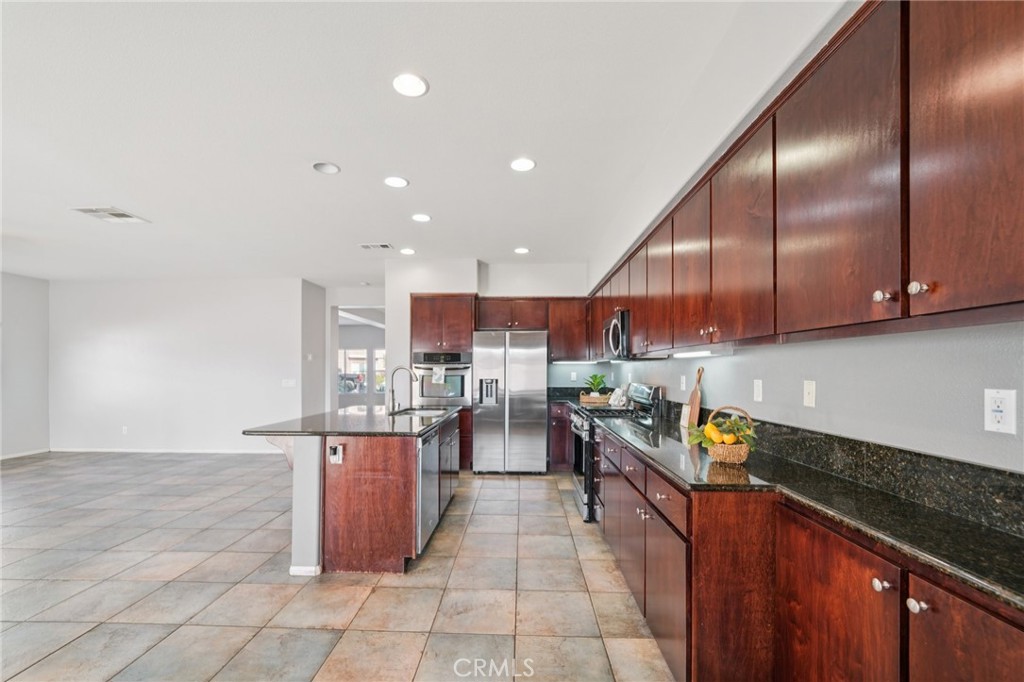13553 Deluvina Court