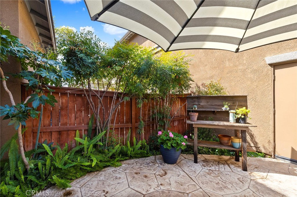 26313 Arboretum Way 203