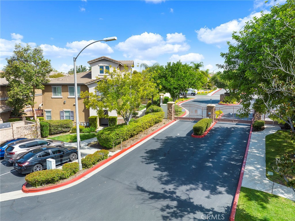 26313 Arboretum Way 203