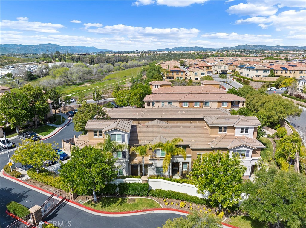 26313 Arboretum Way 203