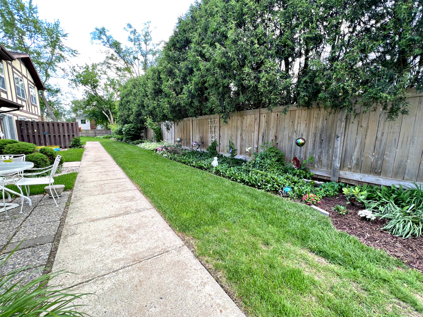 404 Saint Johns Road Unit: B