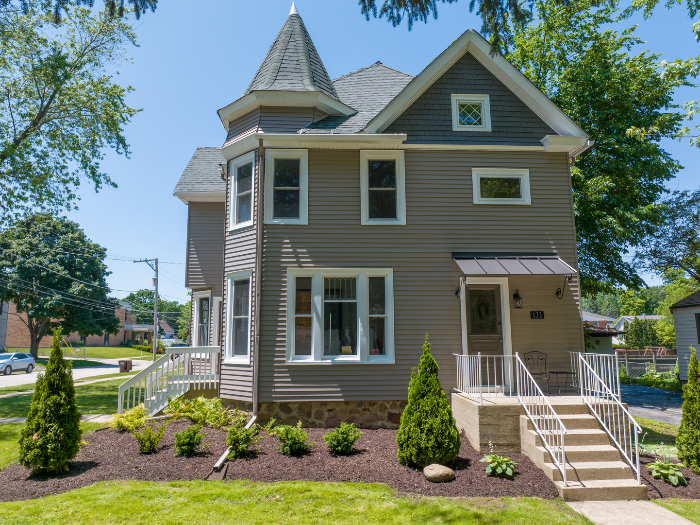 133 Grove Street