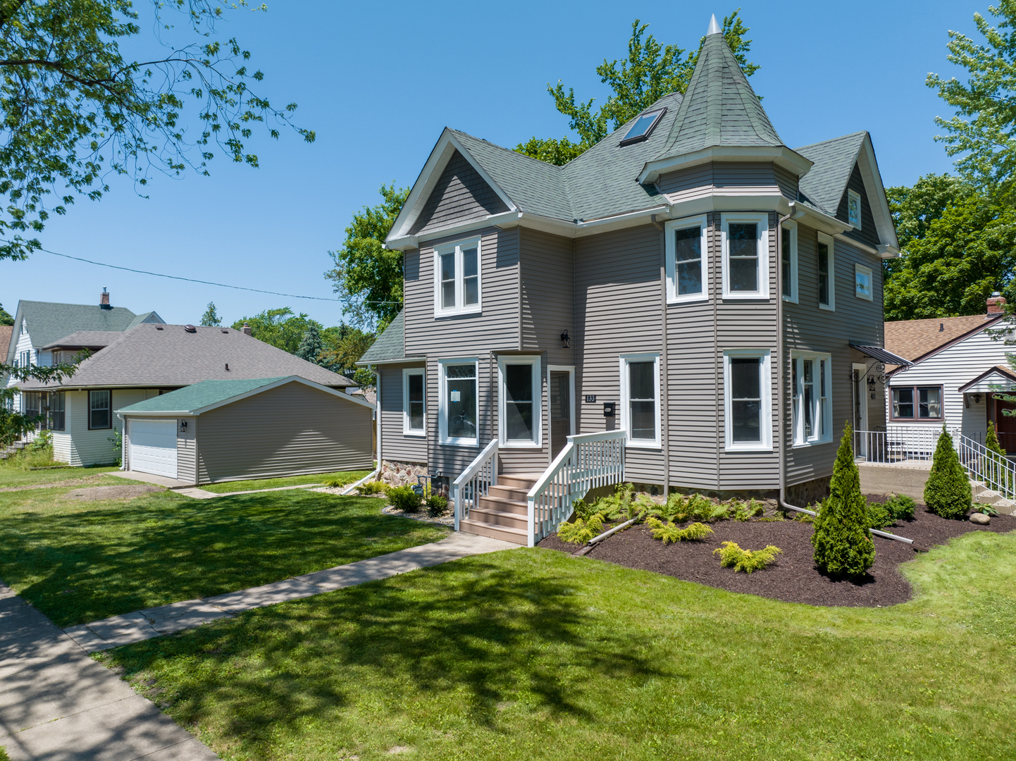 133 Grove Street