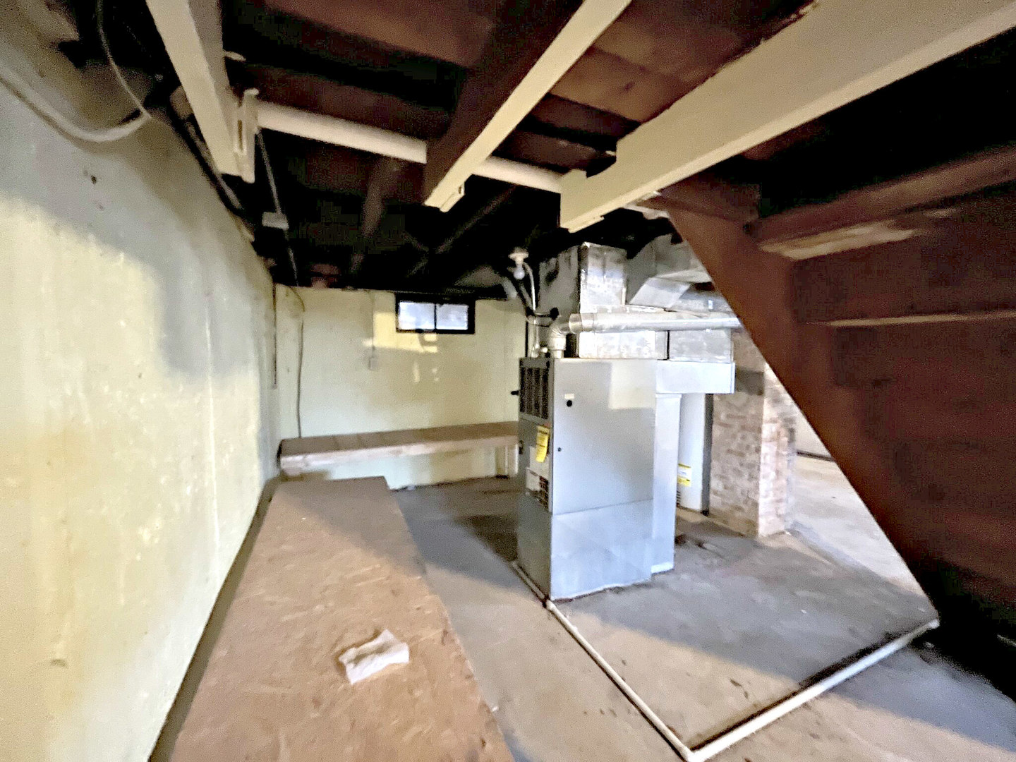 1027 Wheeler Street E