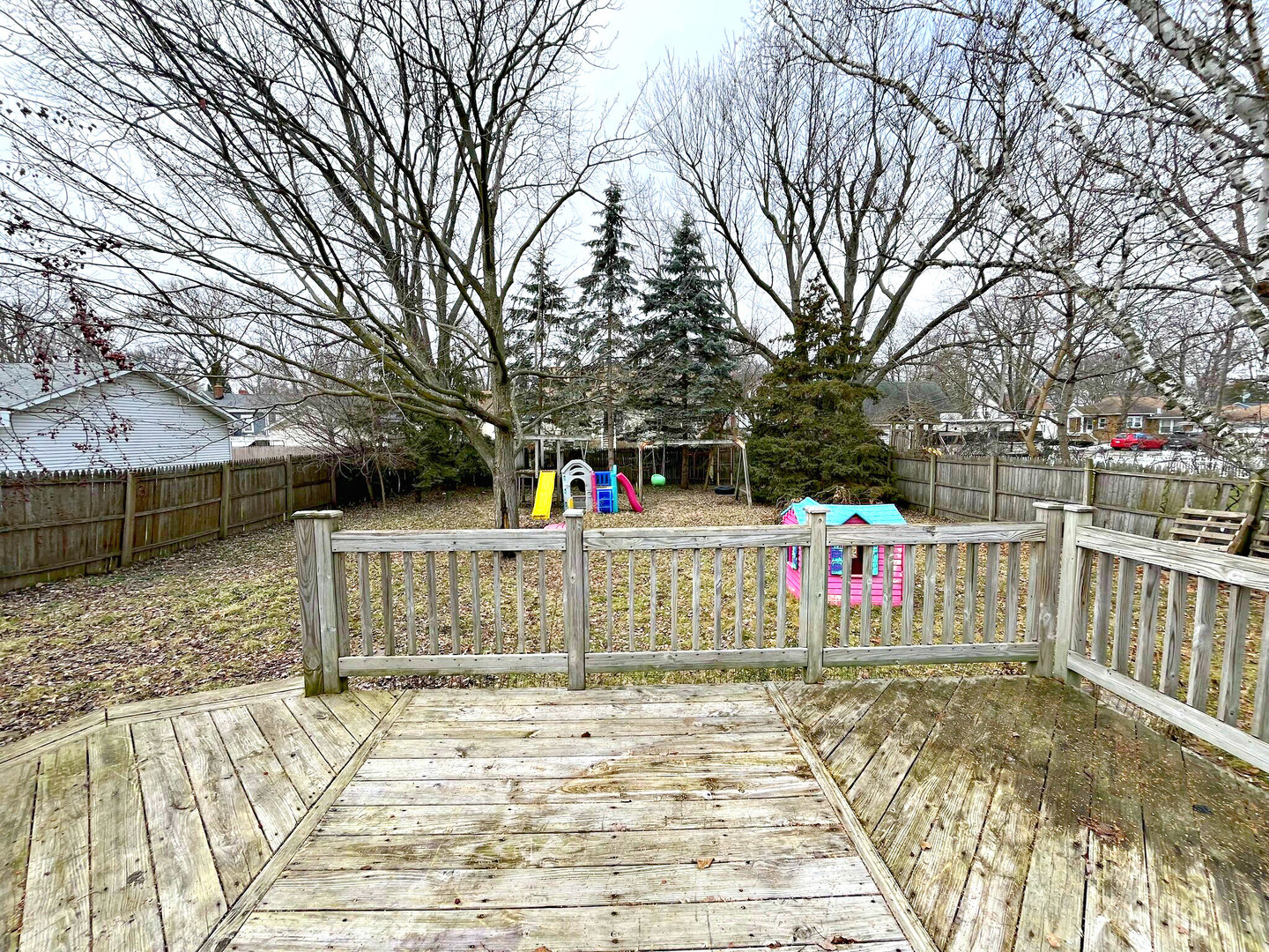 1027 Wheeler Street E