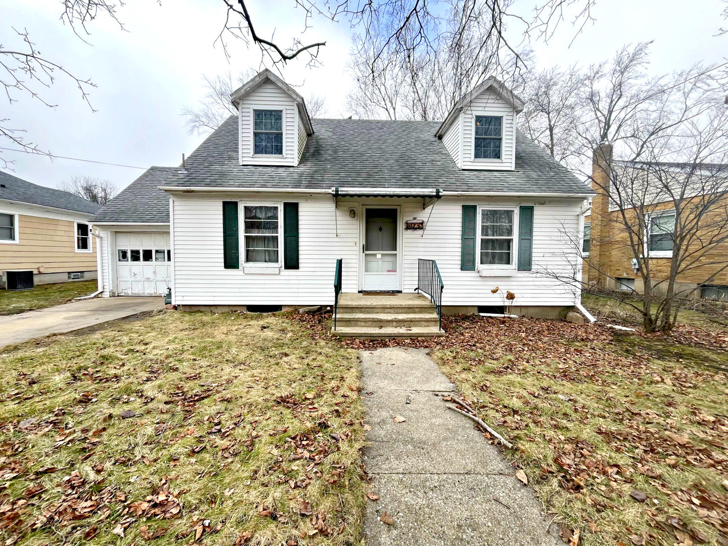 1027 Wheeler Street E