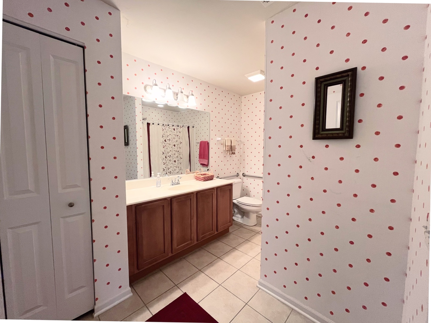 641 SCHUMANN Street Unit: 25C