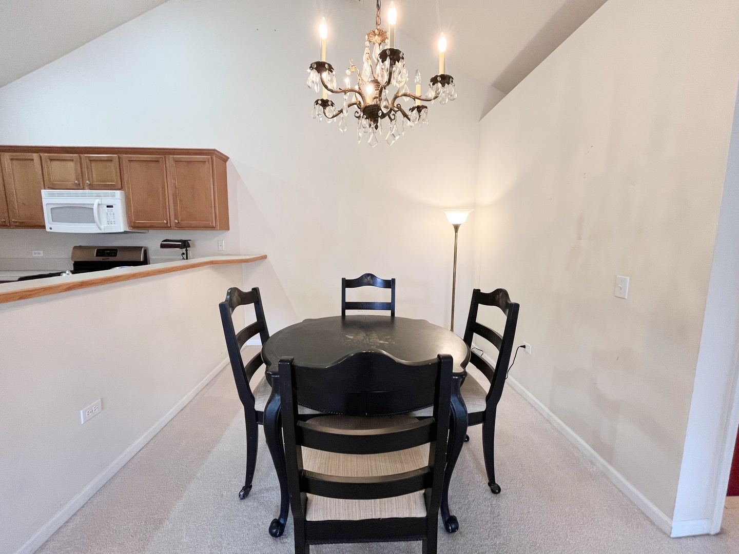 641 SCHUMANN Street Unit: 25C