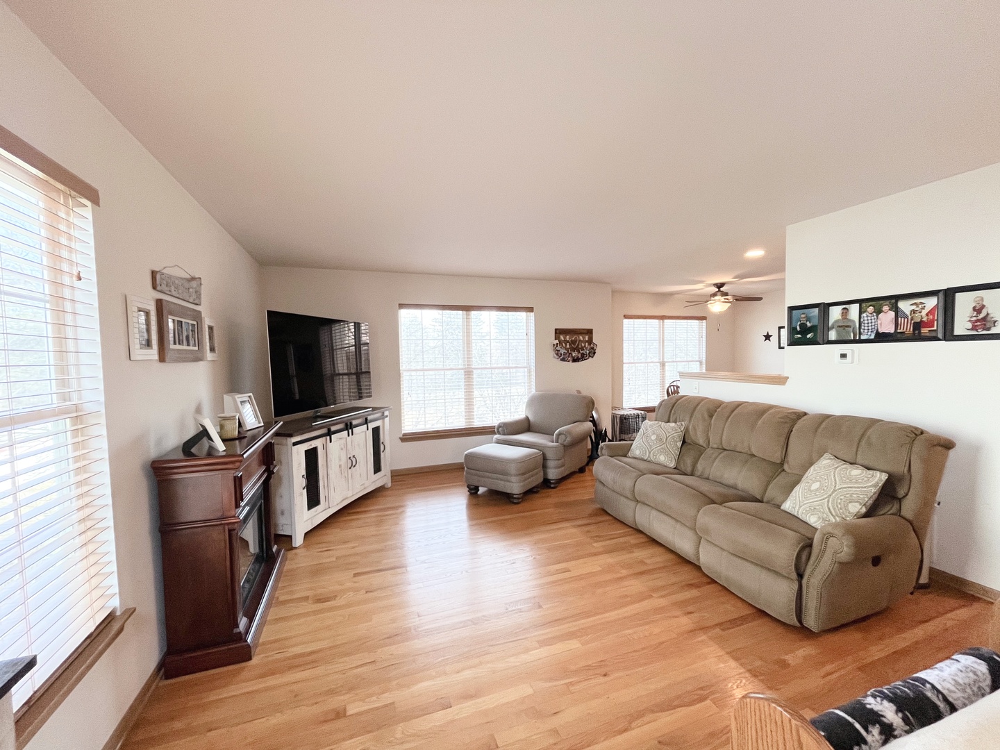 822 Duvall Drive Unit: 822