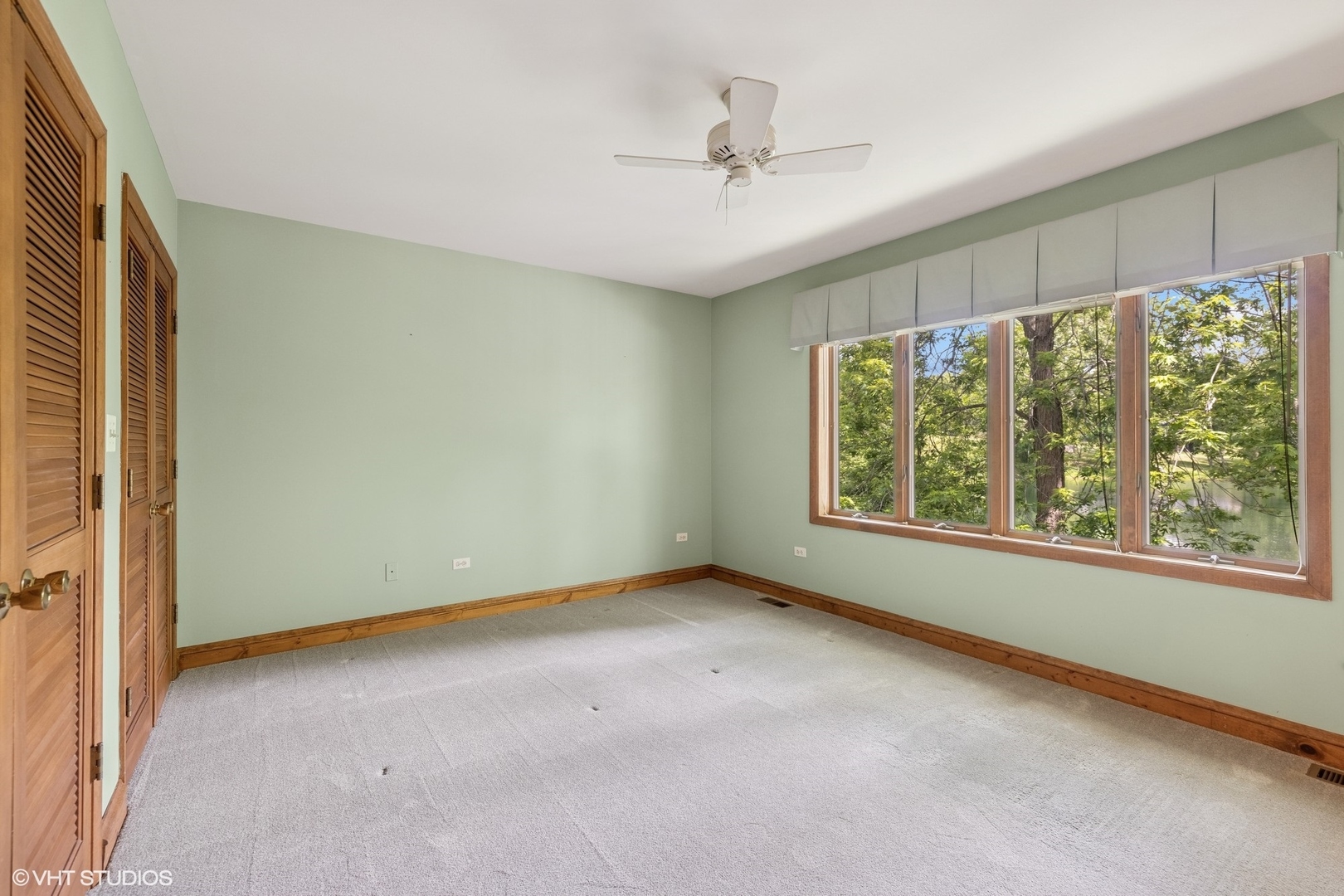 14216 Oakview Court