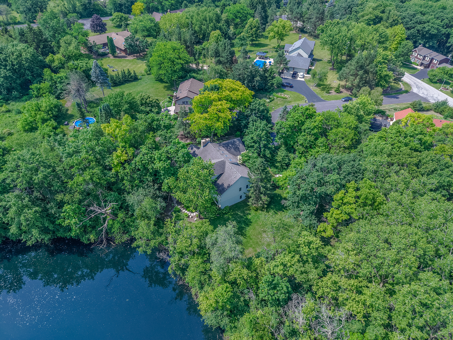 14216 Oakview Court