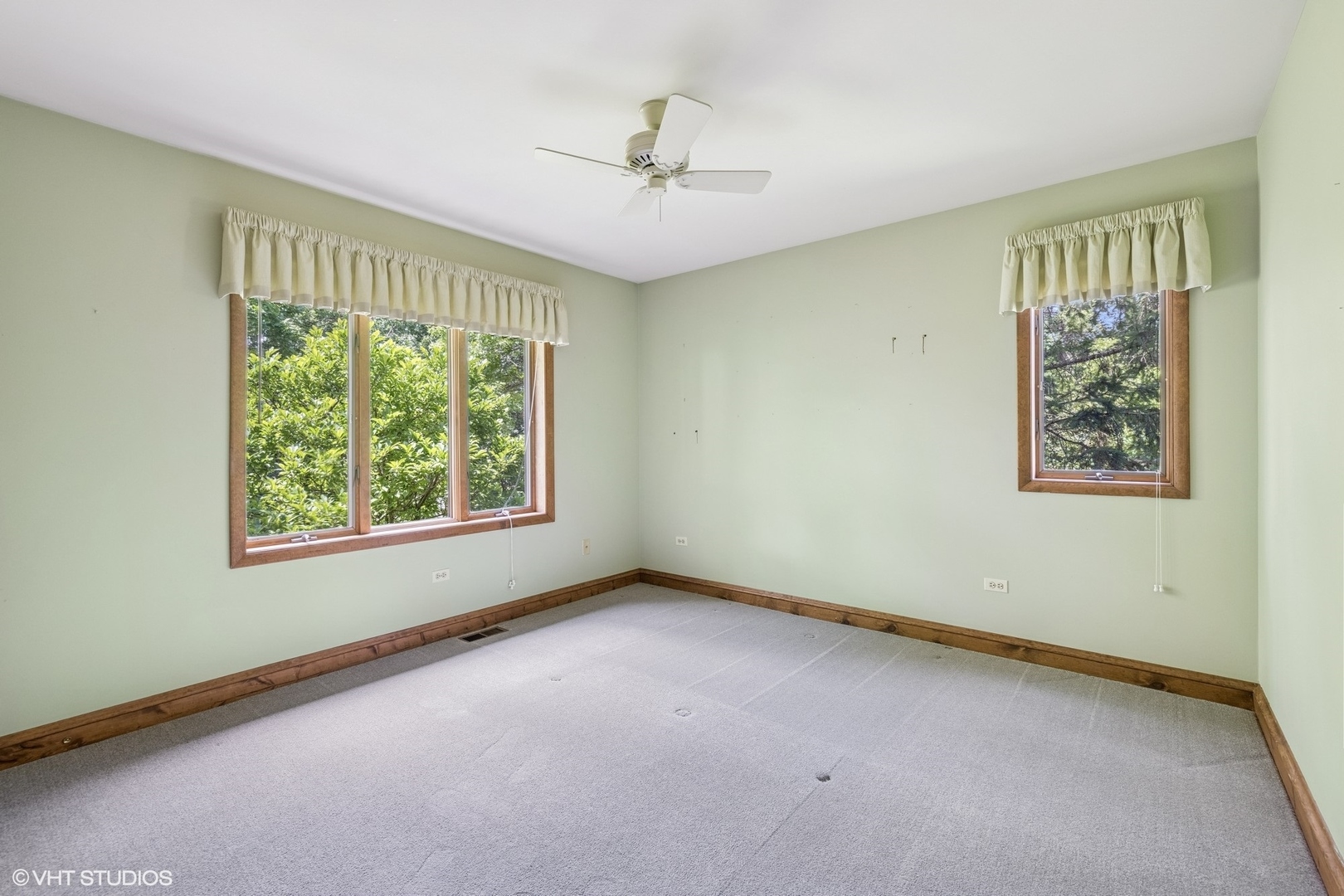 14216 Oakview Court