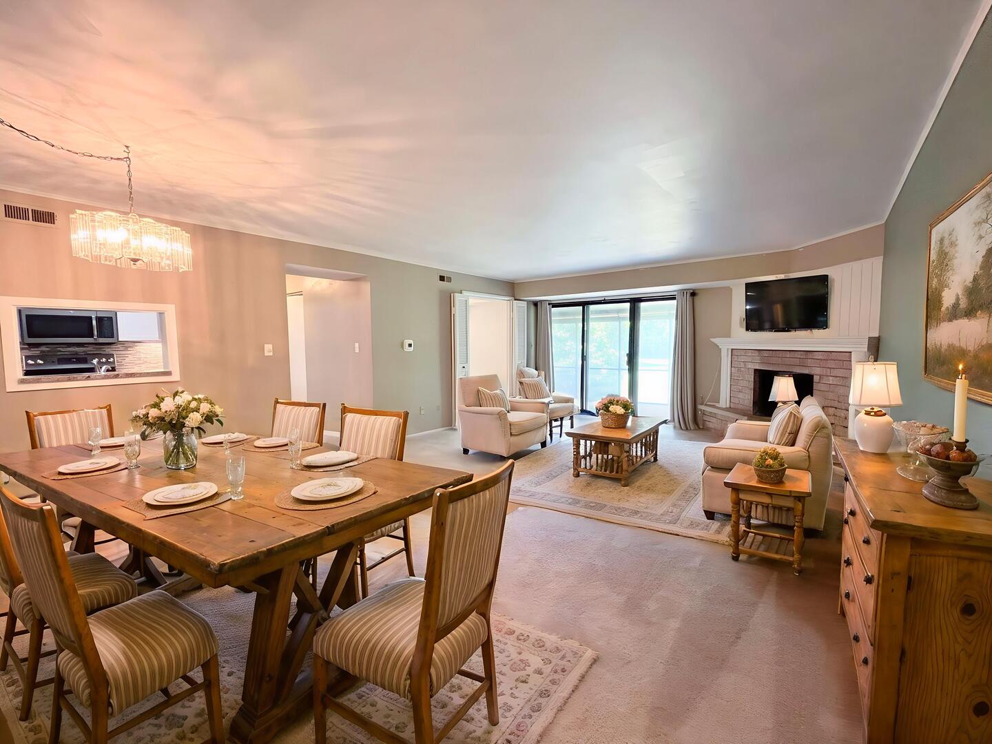 720 Saint Andrews Lane Unit: 16
