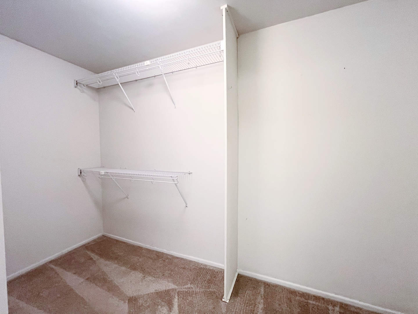720 Saint Andrews Lane Unit: 16
