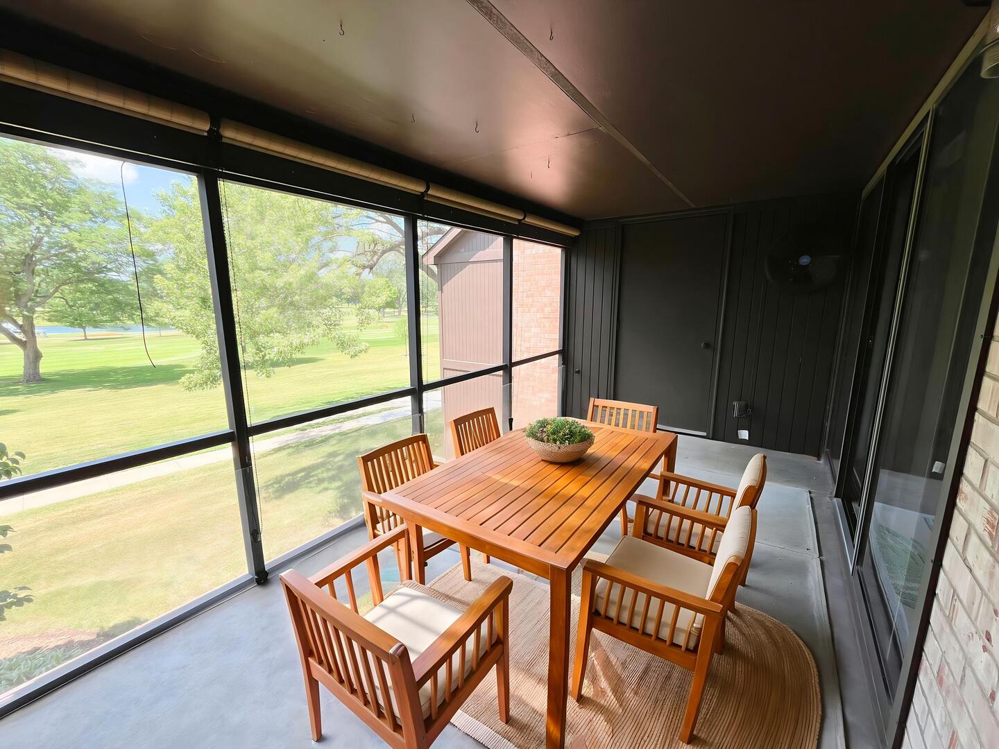 720 Saint Andrews Lane Unit: 16