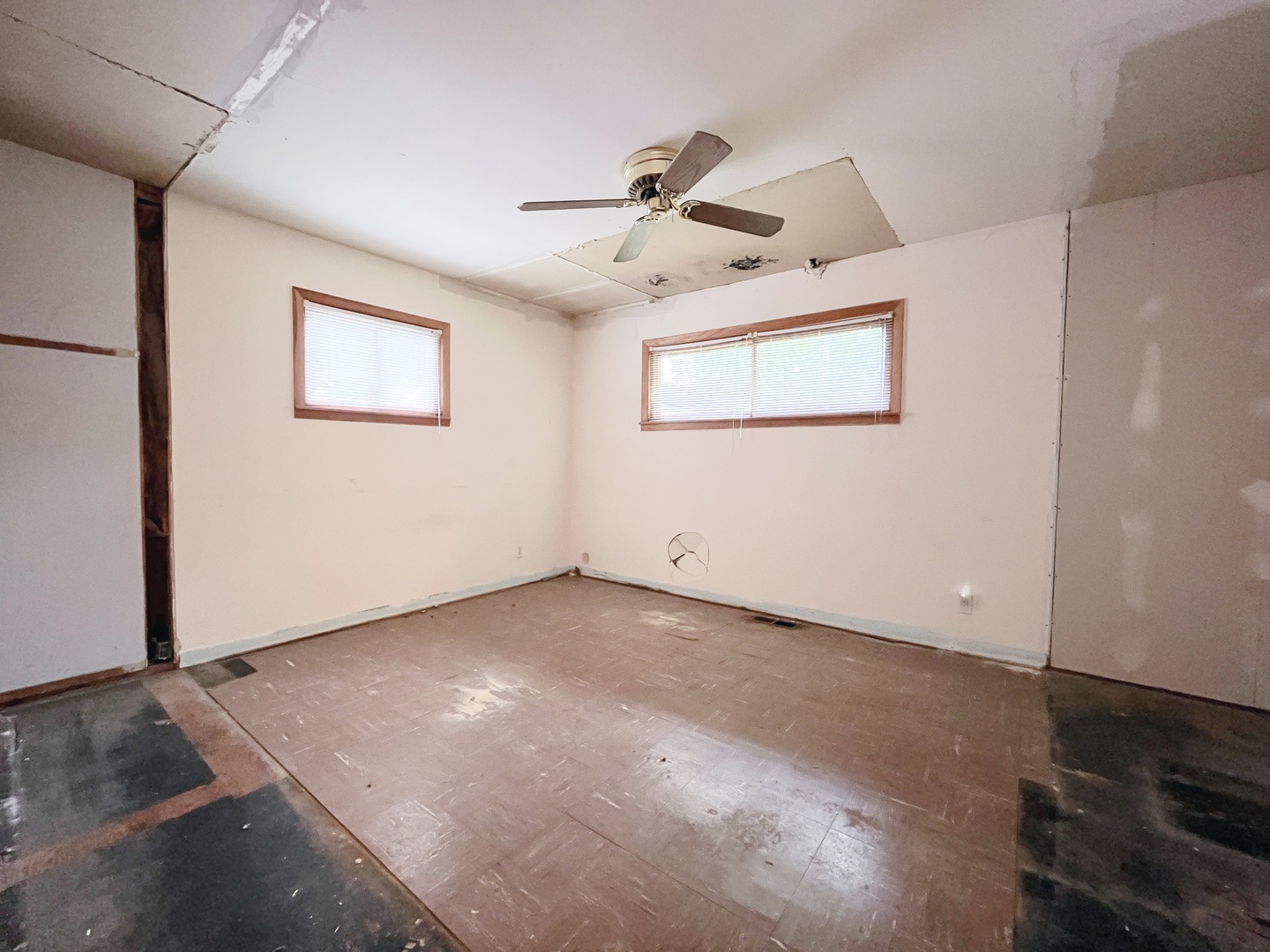 2408 Driftwood Drive