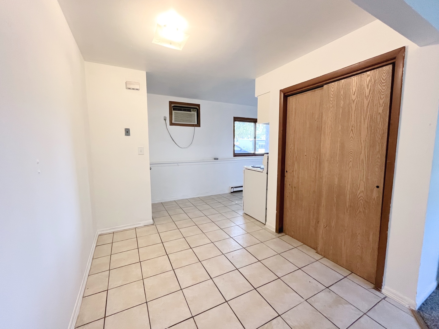 639 Mchenry Avenue Unit: 2